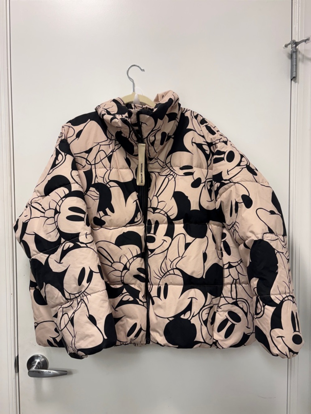 H&M DISNEY MICKEY MOUSE PUFFER JACKET WOMES XL BEIGE BLACK CARTOON!